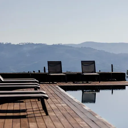Casa Da Quinta De Santa Cruz - Private Pool - Douro Valley - By Met Loureiro (Vila Real)